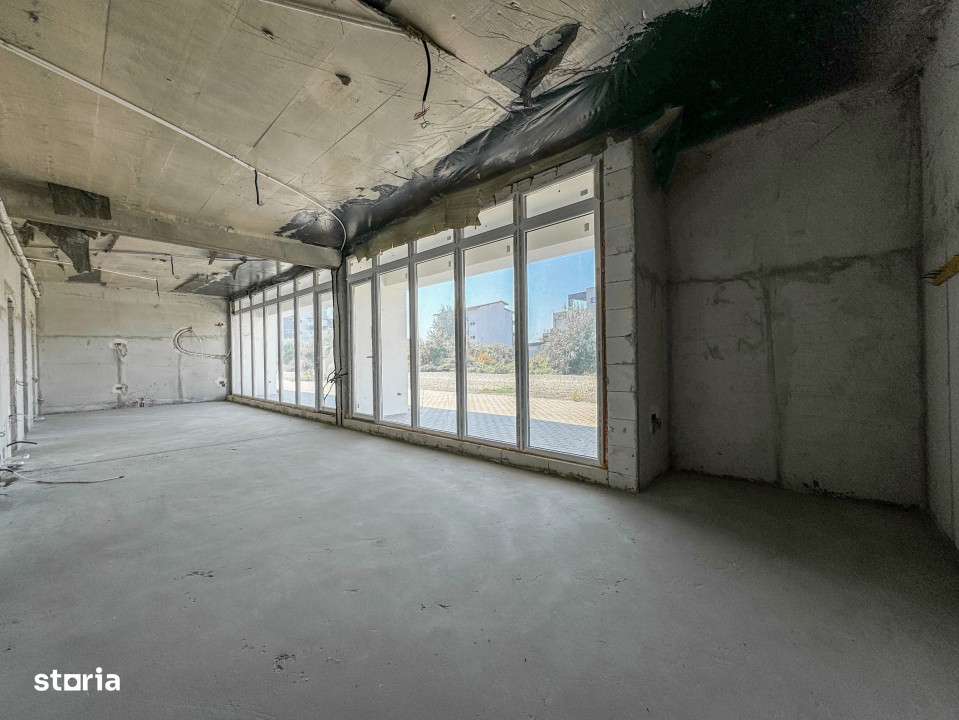 Spatiu comercial in Mamaia Nord, SU 68mp + curte 46mp - Imagine principală: 5/8