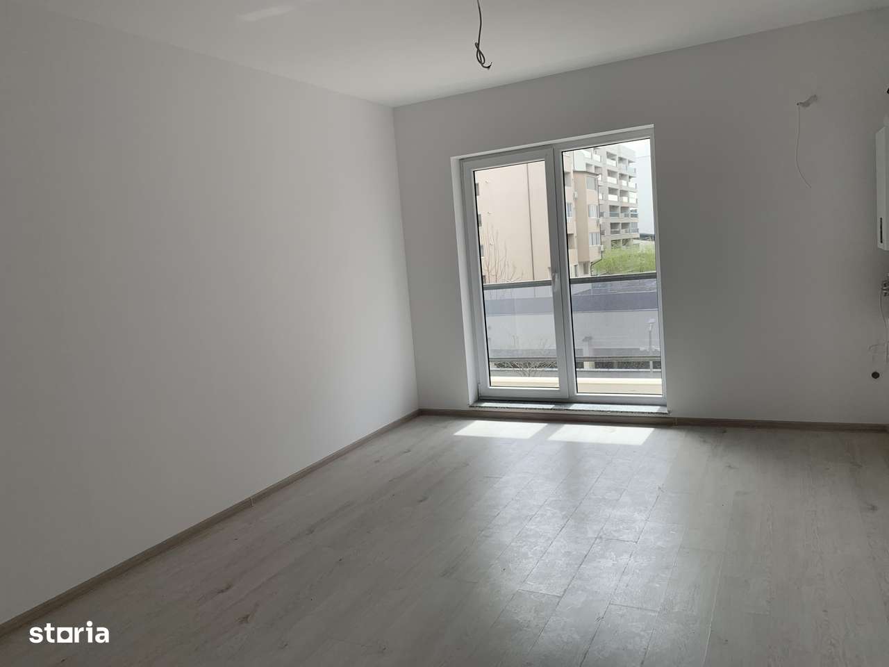 Apartament 2 camere, finisat, nou, liber, metrou Berceni - 4 min.-4