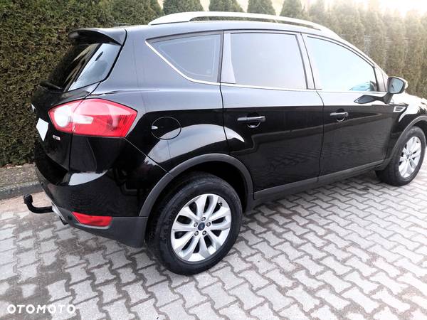 Ford Kuga - 25