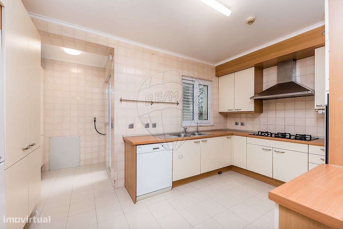 Apartamento T2 para arrendamento - Grande imagem: 4/13