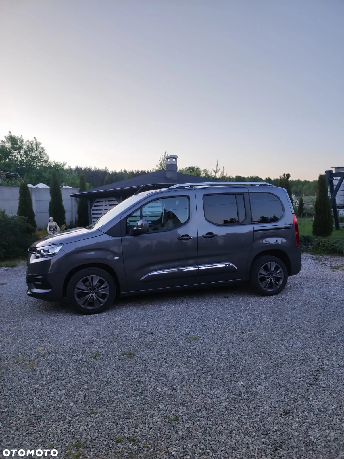 Toyota Proace City Verso 1.5 D-4D Family - 5