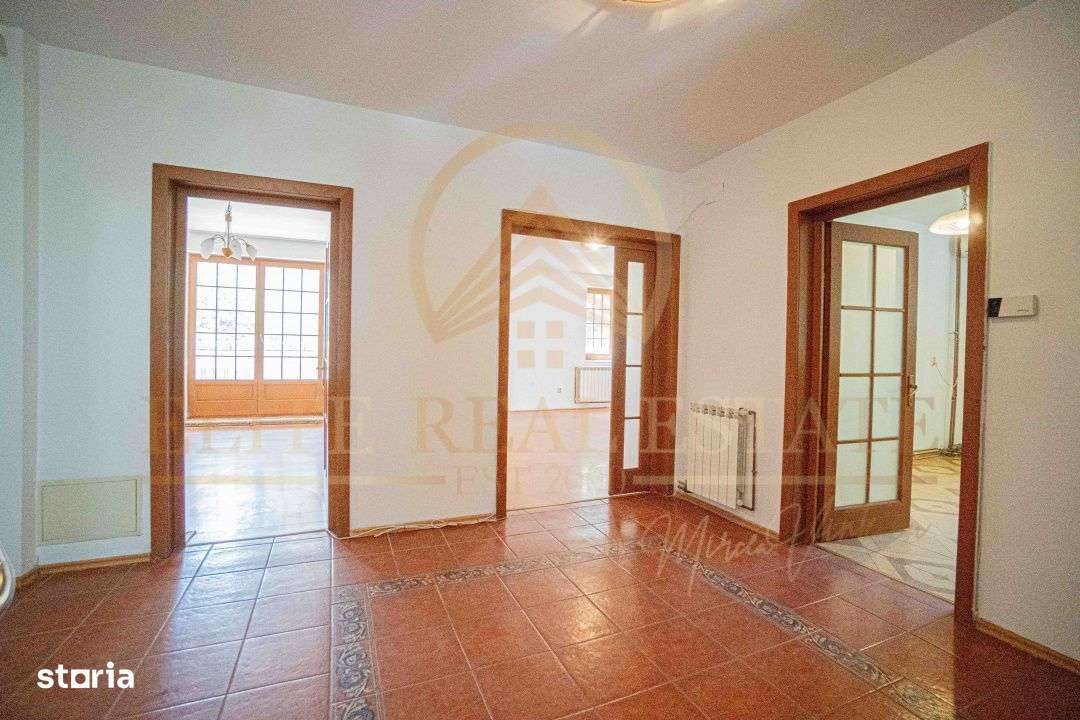 Vila premium ultracentrala, fara vecini, teren 377 mp, garaj! - Imagine principală: 4/20