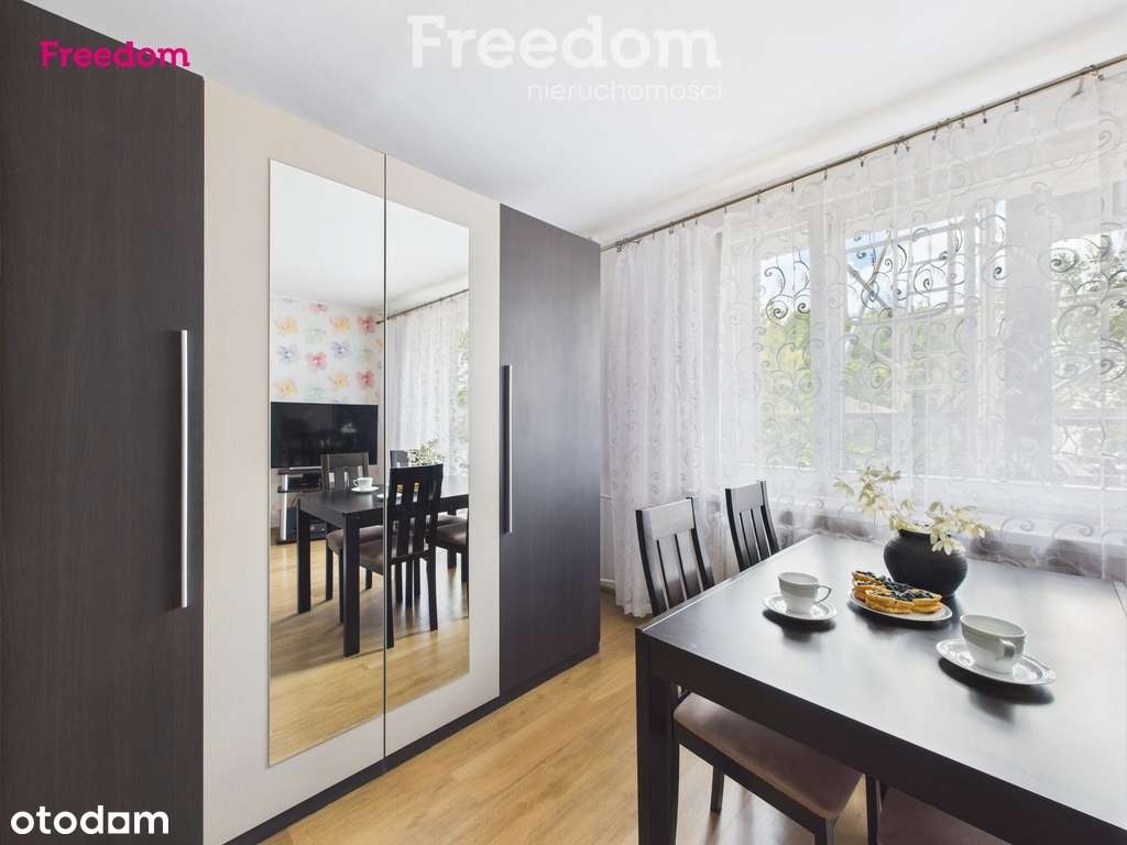 Duże 4 pokoje–balkon, piwnica, świetna lokalizacja - Pełny obrazek: 1/16