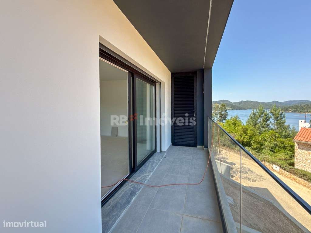 Moradia Nova T3, Vista Rio - Urbanização Martinela, Ferreira do Zêzere-31