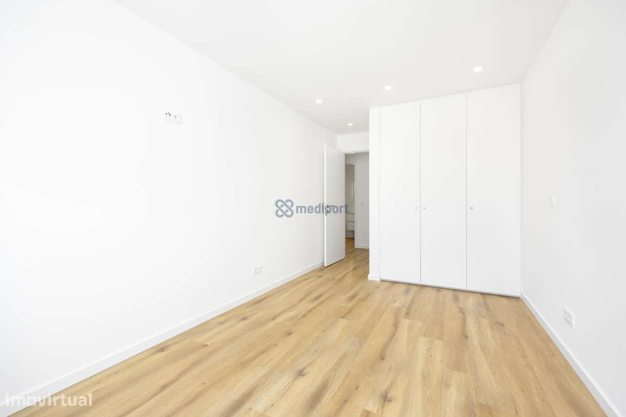 Excelente apartamento T2 Novo na Nazaré - Fracção G-16