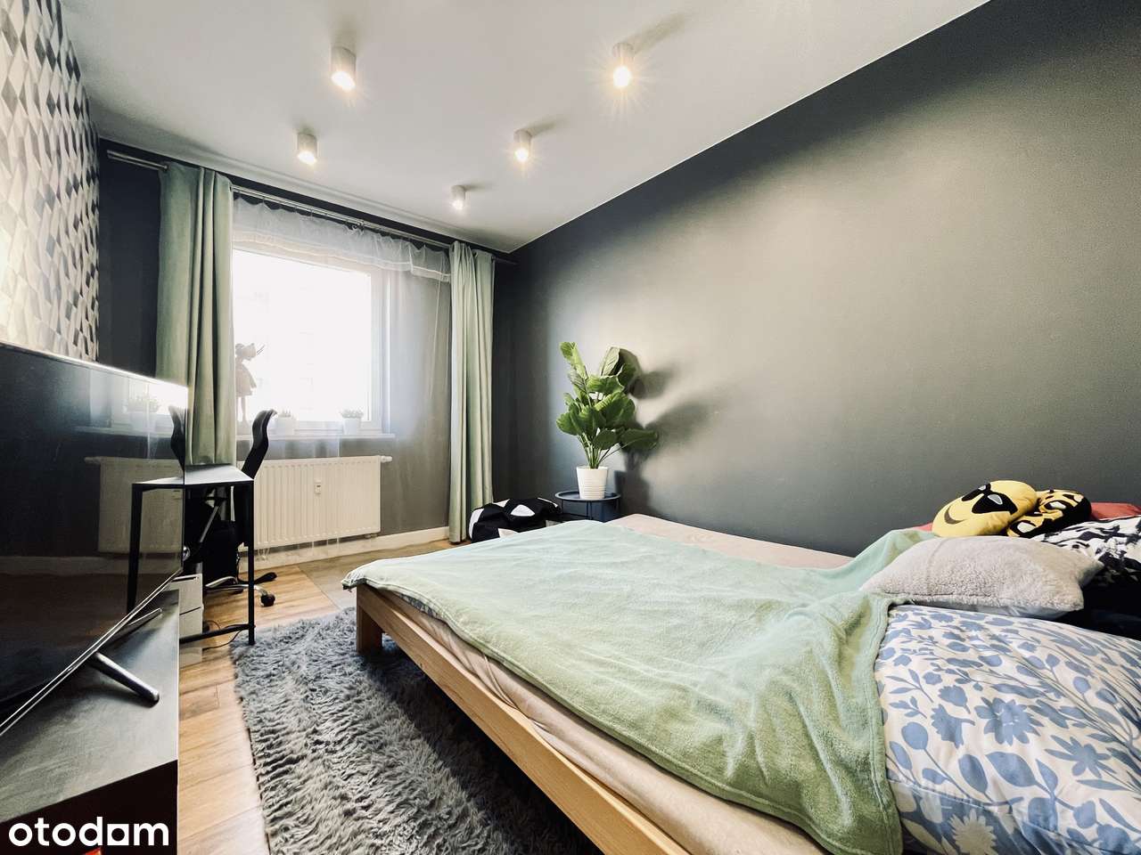 2019 | Dwustronne | Duży balkon | Garaż | Zamknięte os. | Komórka lok.-13