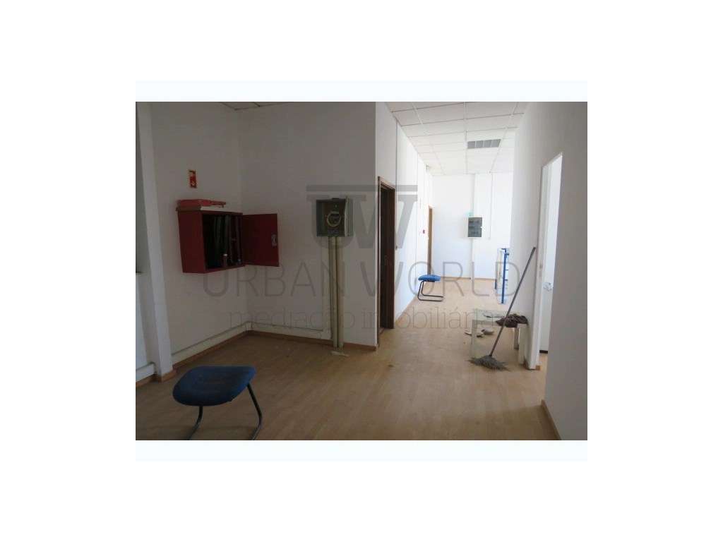 Armazém Industrial, Alverca do Ribatejo - Vila Franca de Xira, 555m2-5