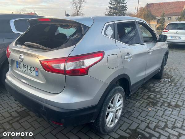 Nissan Qashqai - 8