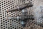 INJECTOR 1 1.9 TDI 038130073BP Audi A4 B7  [din 2004 pana  2008] seria Avant wagon 5-usi 2.0 TDI MT - 1