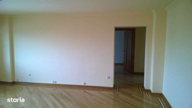 Inchiriere apartmanet 4 camere Pta. Alba Iulia - proprietar. - Imagine principală: 4/8