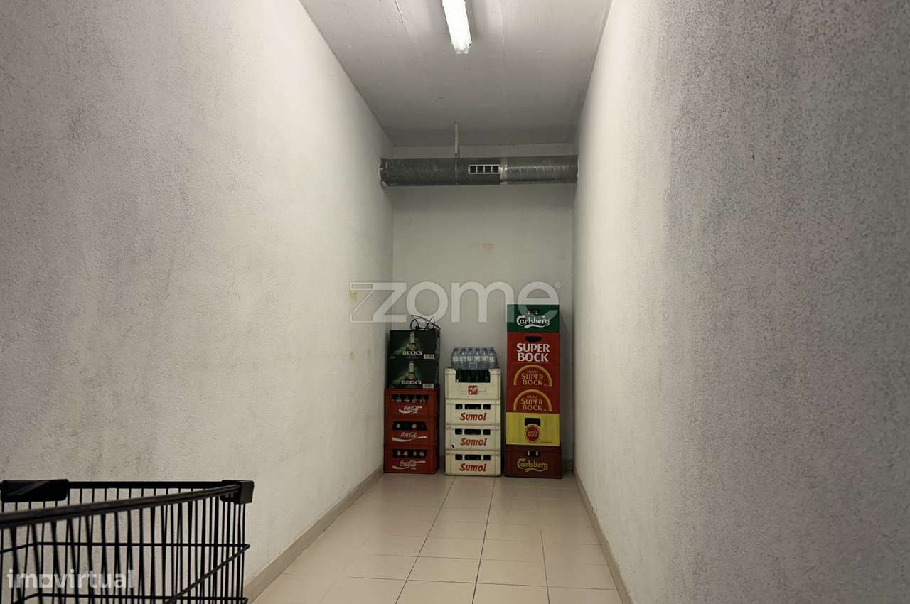 Trespasse de restaurante, em Carnaxide-17