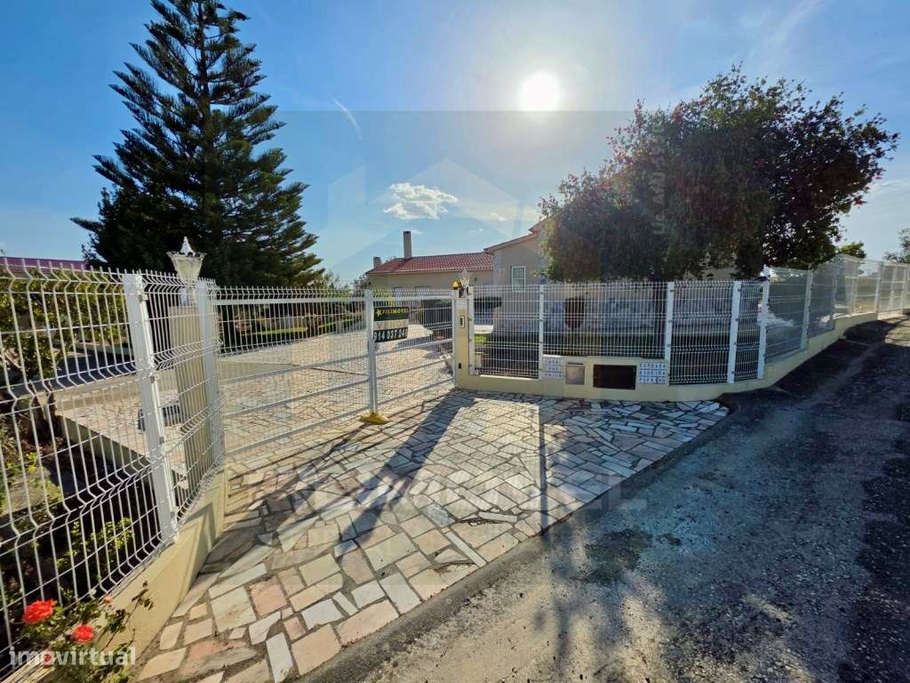 Moradia T5 Casével, Santarém-1