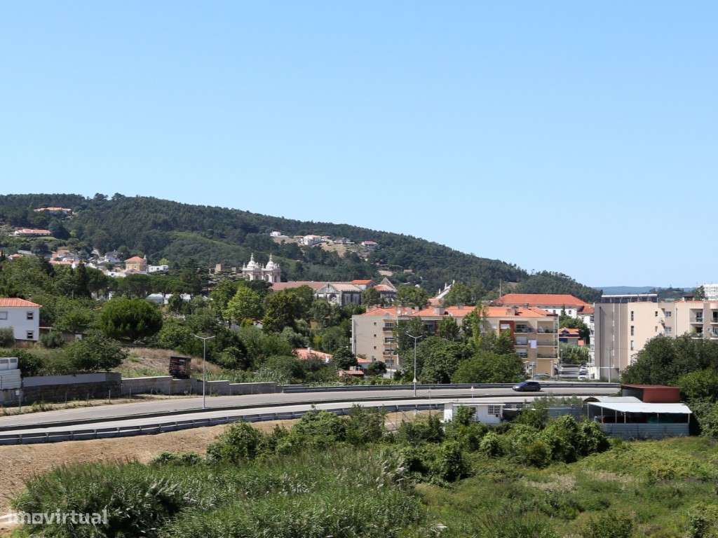 Oportunidade Prime no Centro de Alcobaça Terreno de 2.225 m² com Po...-36