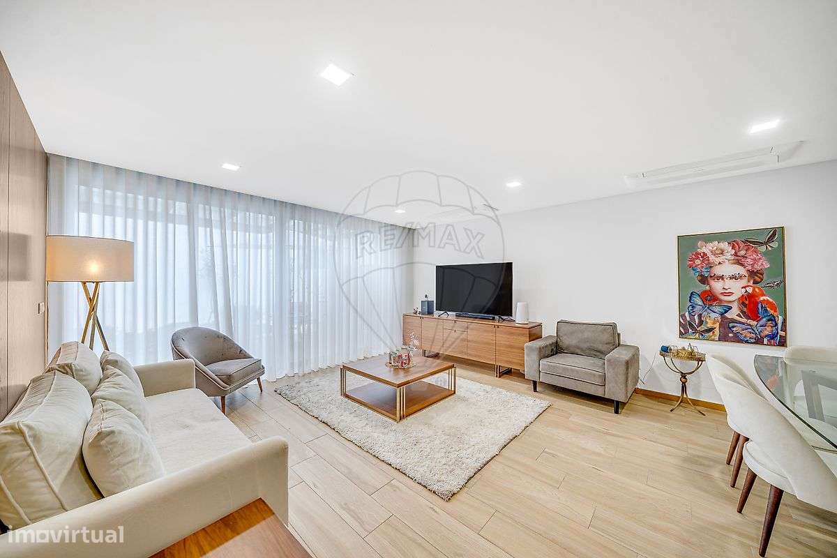 Moradia T4 para venda - Grande imagem: 3/29