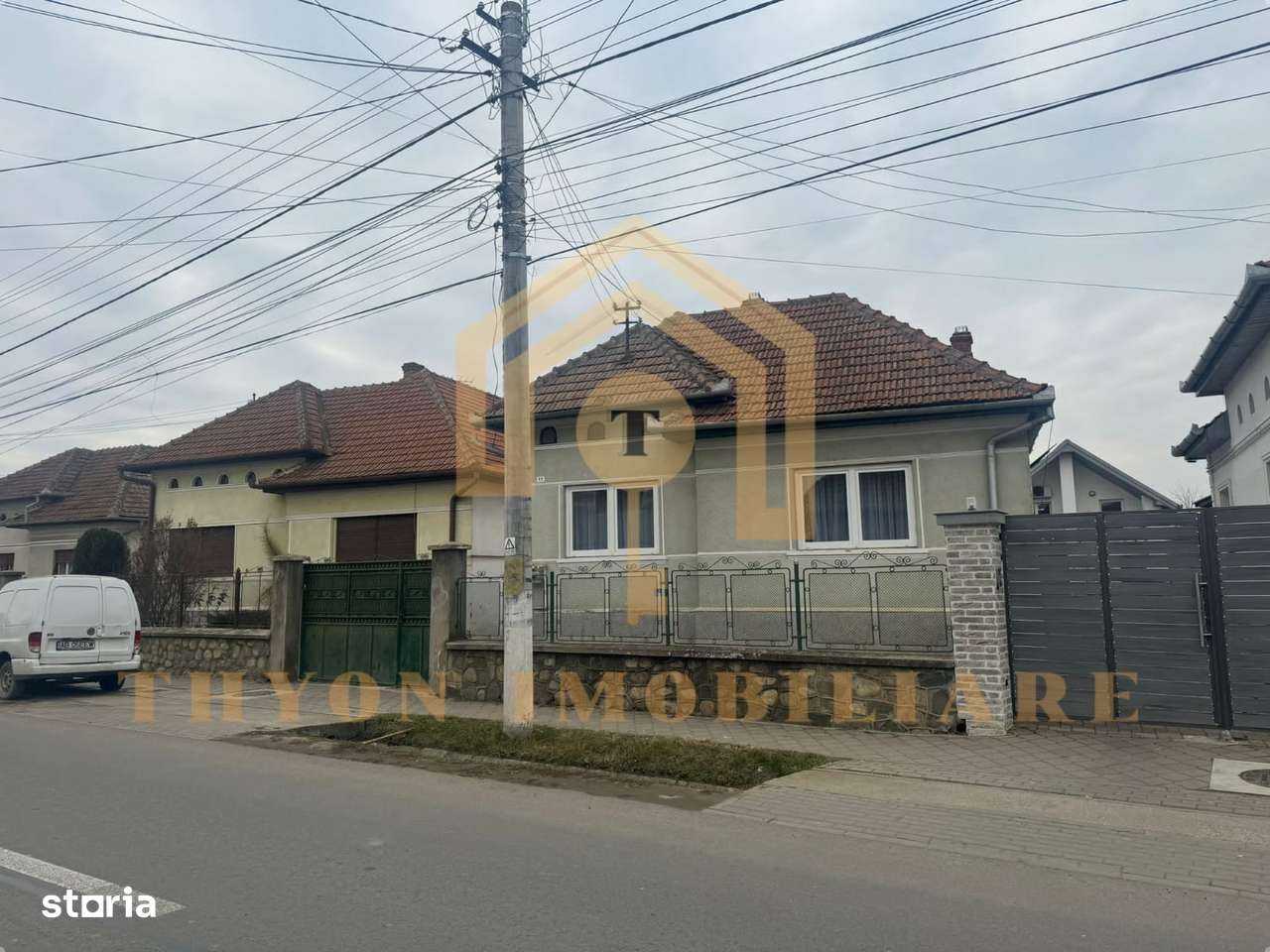 Casa de Vanzare Ultra Central-0