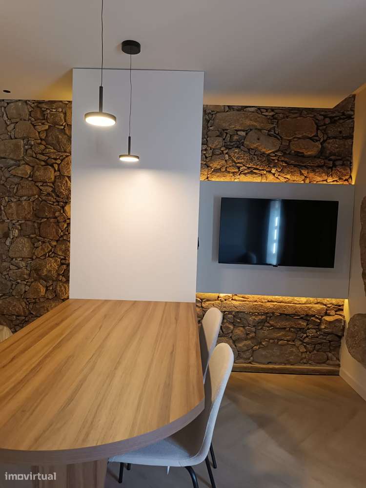 T0 mobilado e equipado centro histórico da cidade de Braga - Grande imagem: 4/21