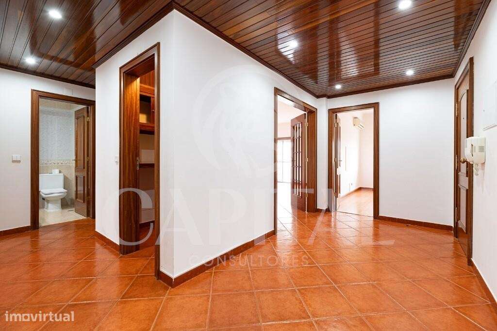 Apartamento T3 |1º Andar| Lareira com recuperador | Ar condicionado - Grande imagem: 4/31