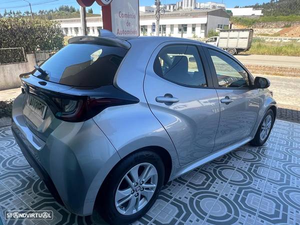 Toyota Yaris 1.0 VVT-i Comfort Plus - 3