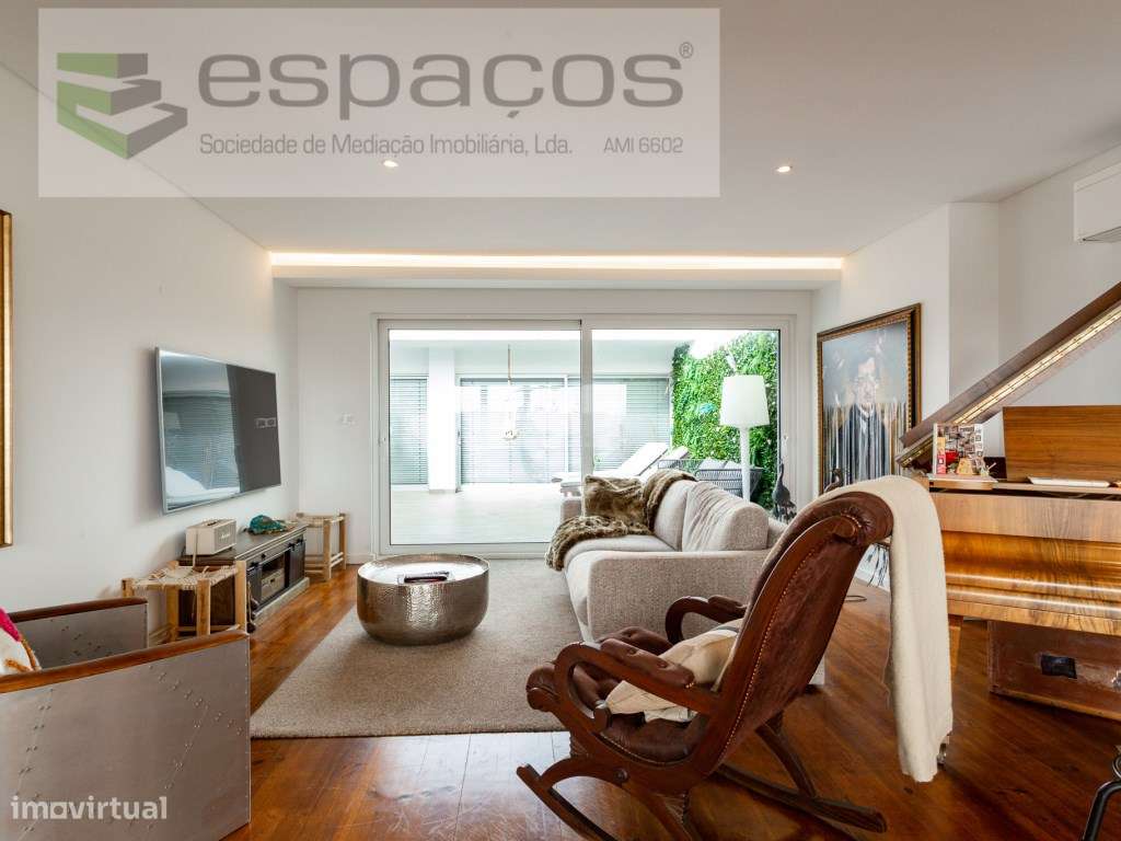 Excelente Penthouse T4 com Terraço Privativo, Varanda, Box , Vista ... - Grande imagem: 4/47