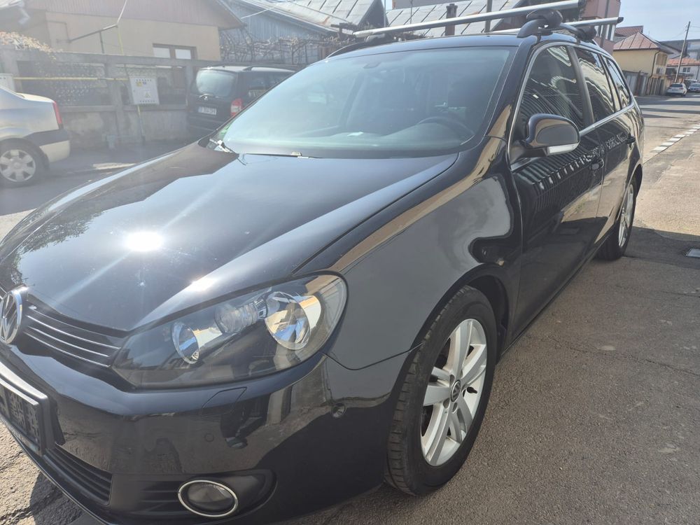 Volkswagen Golf VI [2008 -2013] 1.6 TDI DPF DSG MATCH 2012