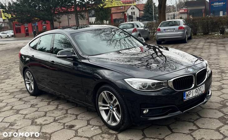 BMW Seria 3 328i Touring Sport Line - 1