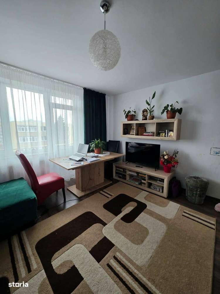 De vanzare 4 camere,2 balcoane,mobilat și utilat zona ultracentrala-6