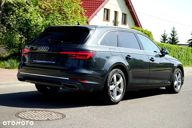 Audi A4 Avant 2.0 TDI ultra S tronic sport - 20