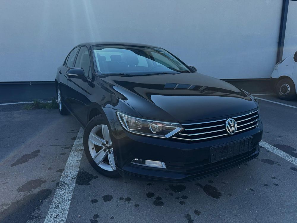 Volkswagen Passat B8 [2014 - Prezent] 1.4 TSI (BlueMotion Technology) Comfortline 2015