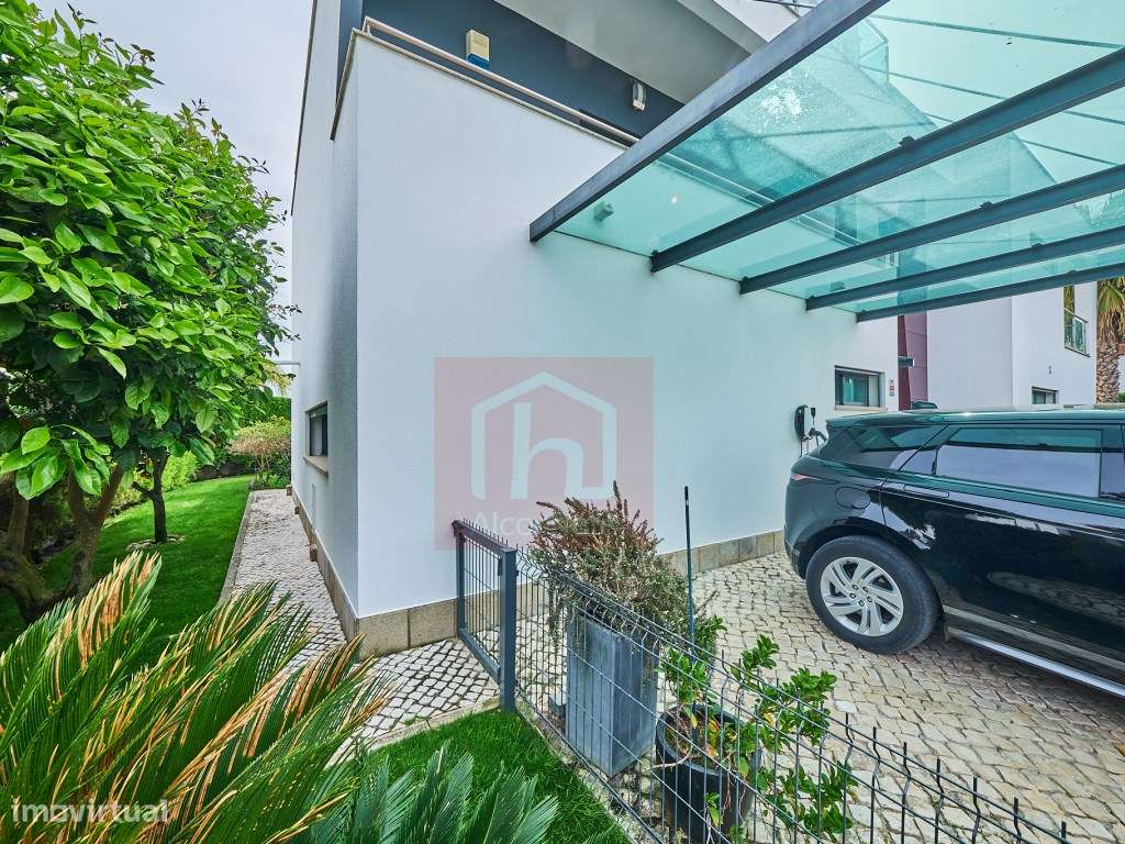 Moradia T4 de Luxo com piscina inserida no condominio privado em Sã...-37