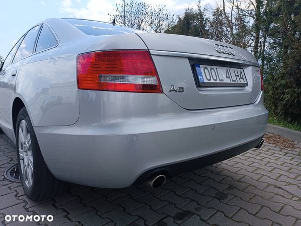 Audi A6 2.4 - 9