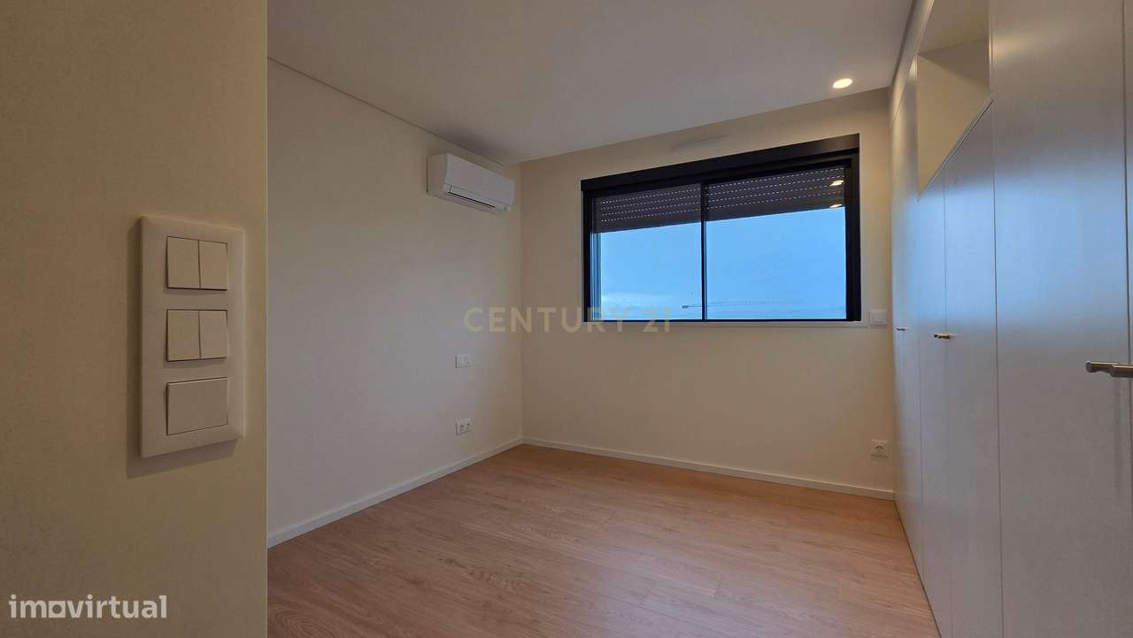Apartamento T2 com Vista Panorâmica em Vila Nova de Gaia!-30