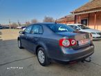 Volkswagen Jetta 1.9 TDI DPF Comfortline BlueMotion - 6