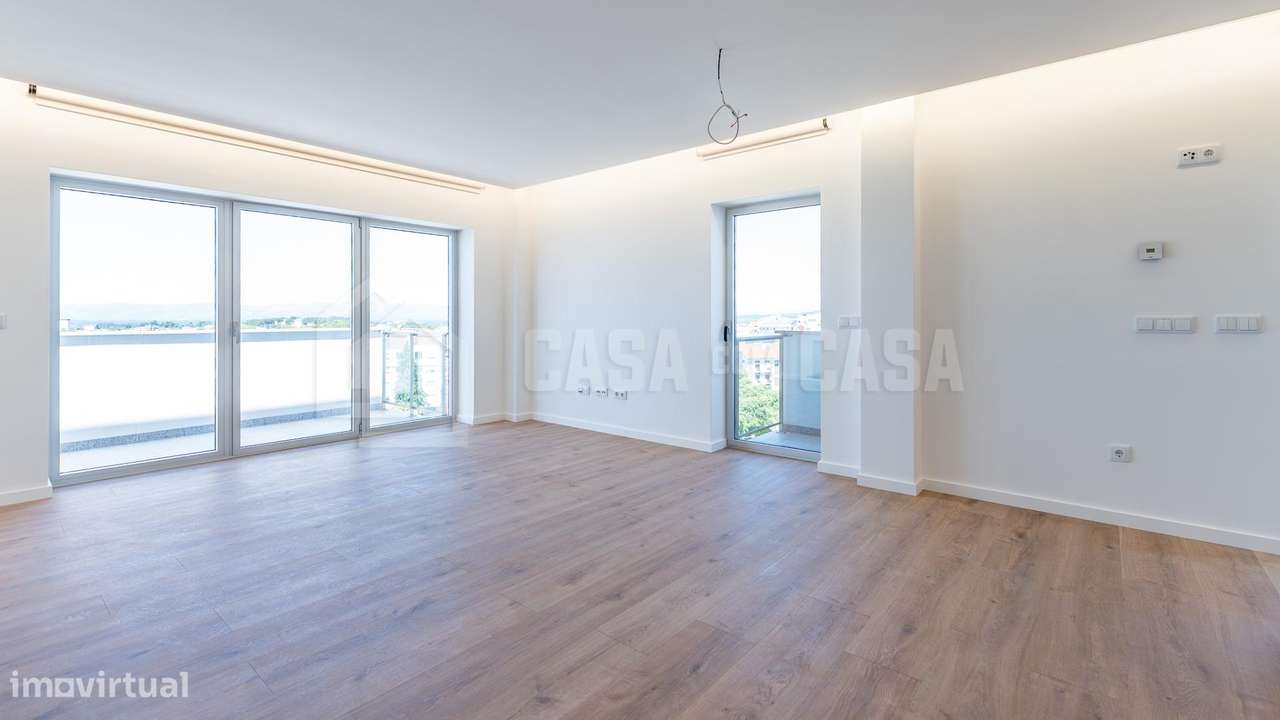 Apartamento T2+1 junto Palácio Gelo - Grande imagem: 3/14
