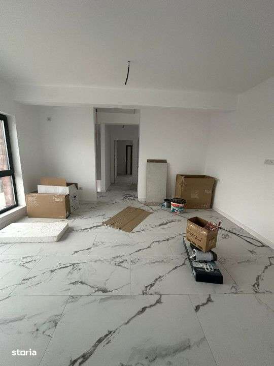 Vanzare Apartament 2 camere+curte 60mp si 2 locuri de parcare-10