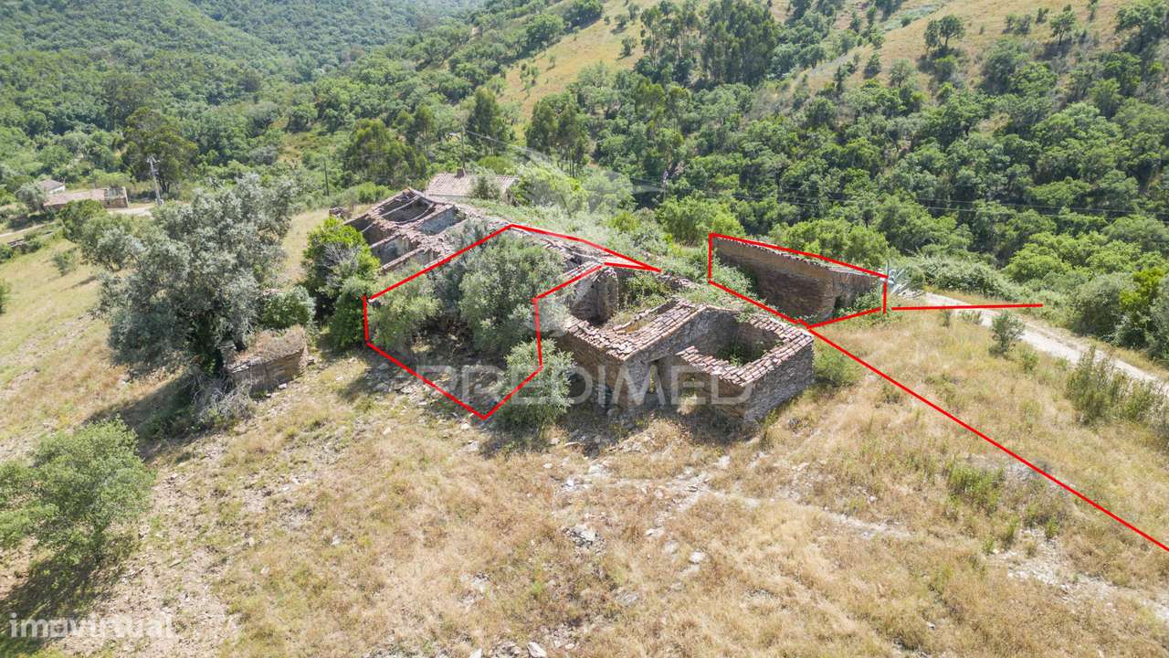 Quinta com 2,3000 ha e ruinas com 72 m2 a 11 Km de Odemira - Grande imagem: 5/19