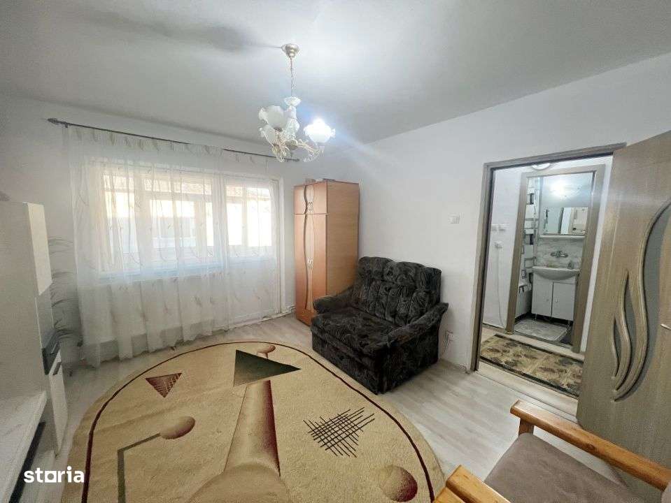 Garsoniera decomandata, Centru - Imagine principală: 2/8