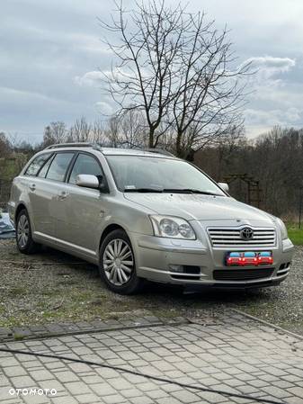 Toyota Avensis 2.0 D-4D Sol - 1