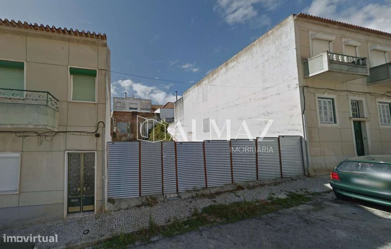 Terreno Urbano, no centro da cidade de Santarém |  A 300m do...-2