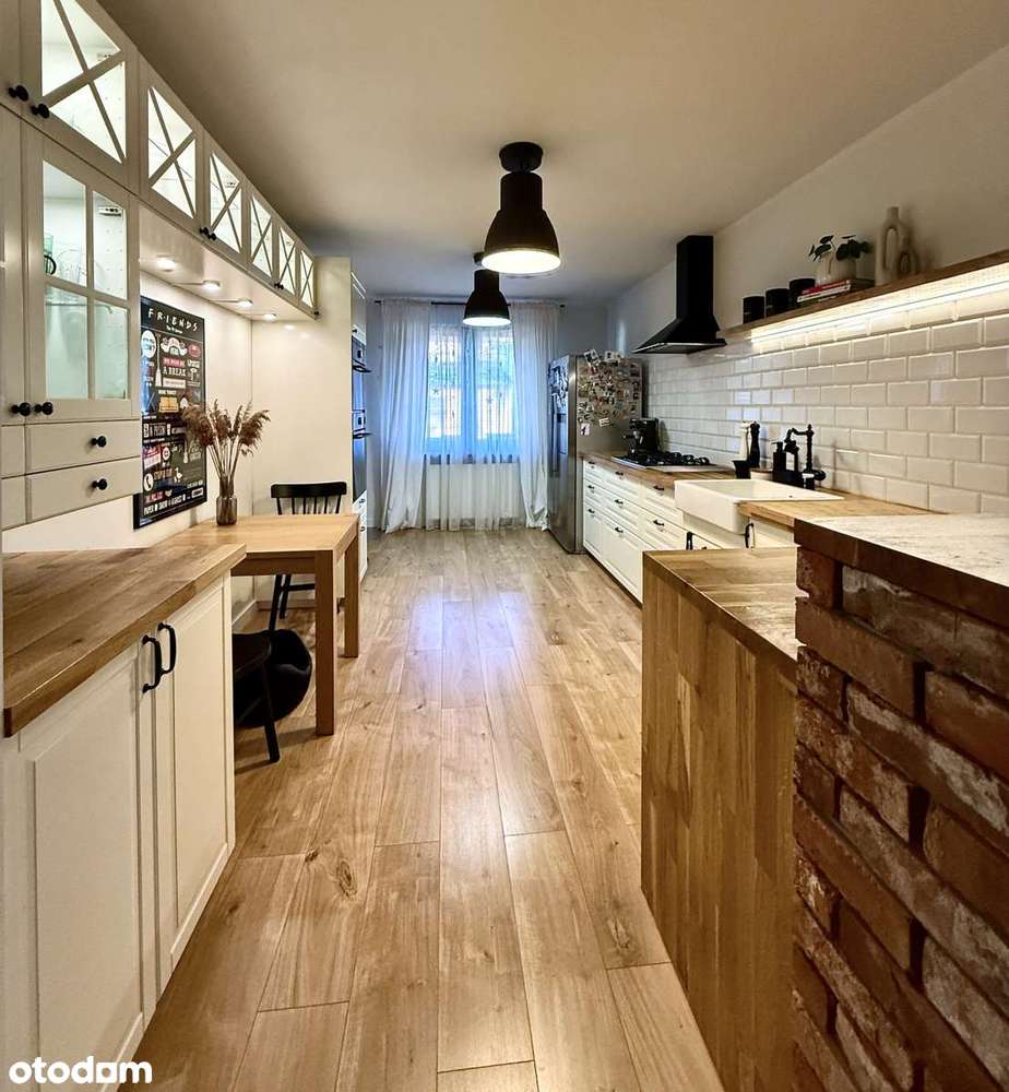 Dom wolnostojący | Garaż | Garderoba | Spiżarnia-5