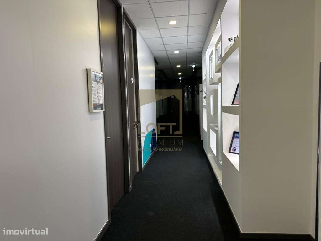 Loja em Ferreiros, Braga - Grande imagem: 3/5