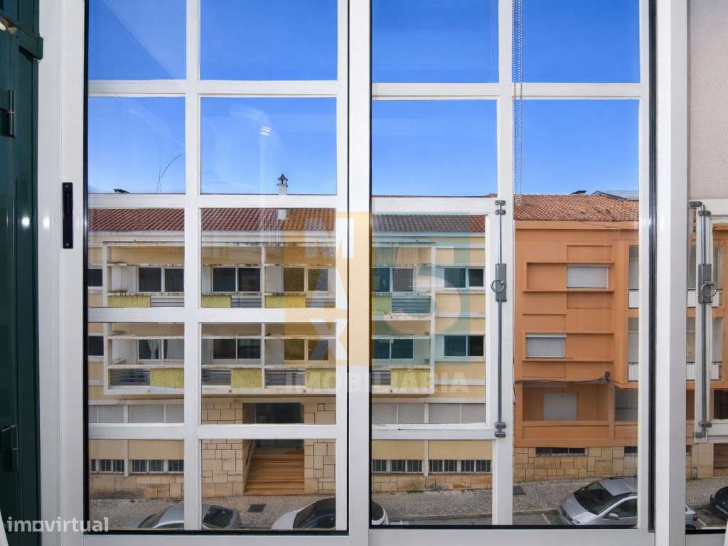 T3 com garagem, varandas e arrecadação - Centro Tomar-7