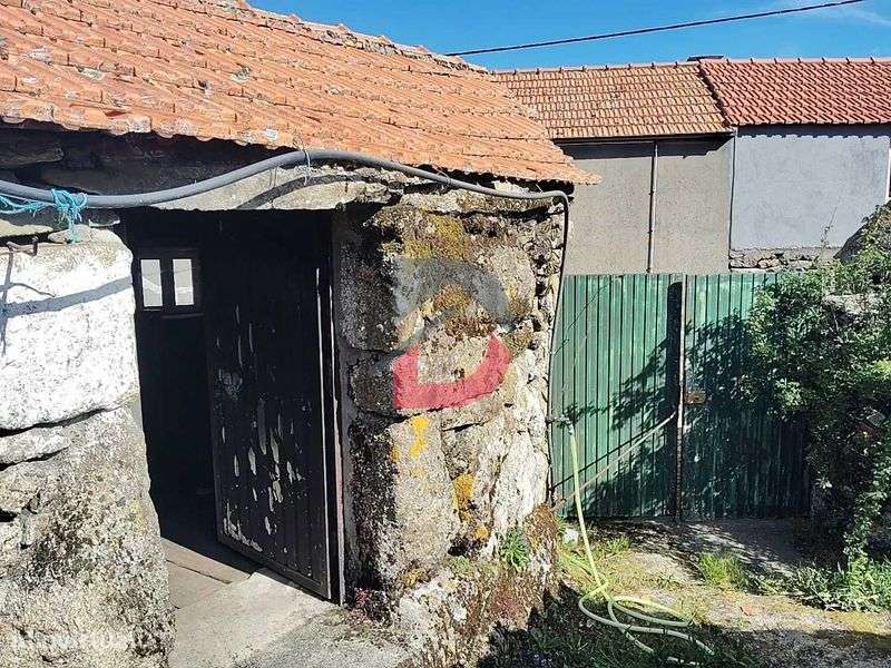 Moradia T2 para restaurar - Grande imagem: 5/12