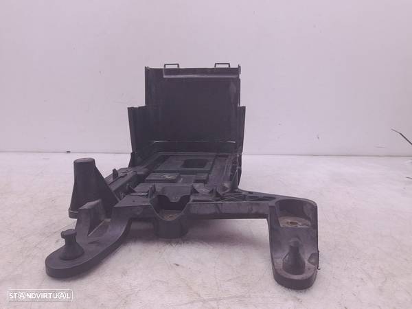 Base Bateria Volkswagen Passat (3C2) - 2