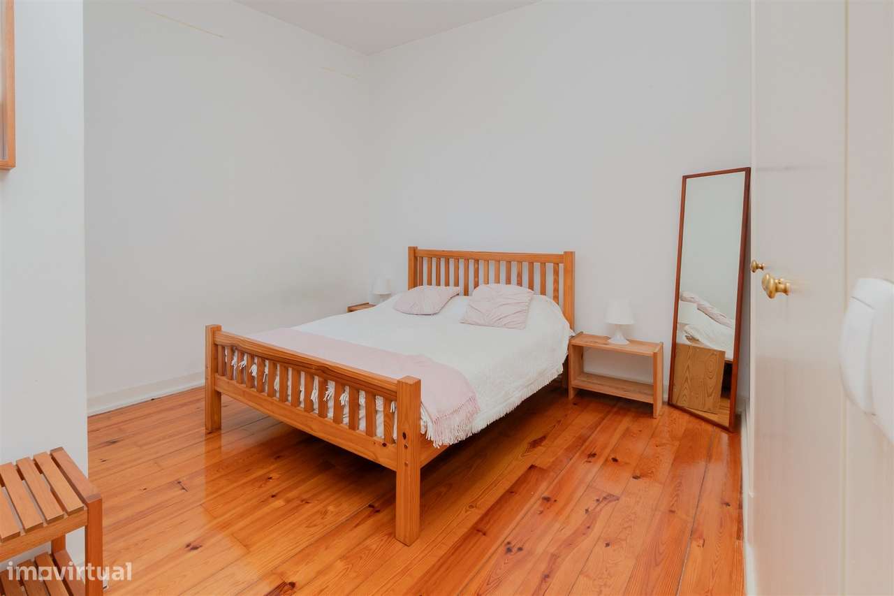 Apartamento T2+1 duplex no coração da vila histórica de Sintra.-23