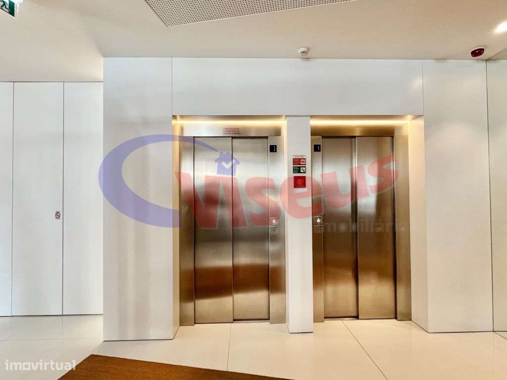 Apartamento T2 Oliveira do Douro-36