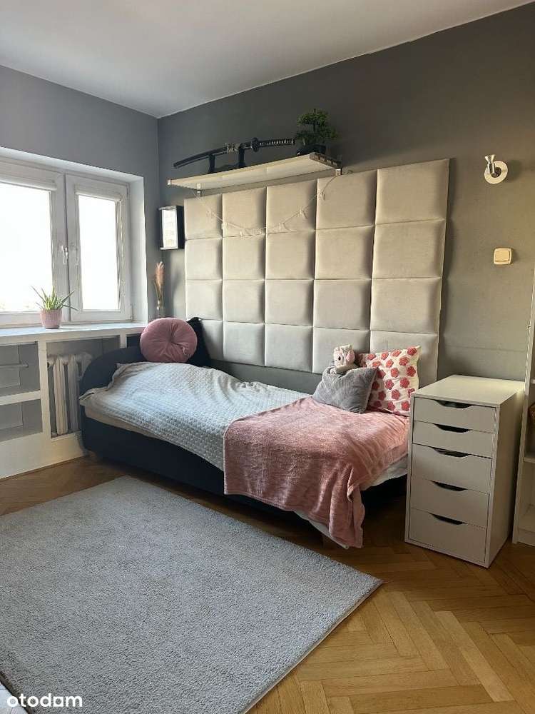 3 pokoje, świetny rozkład i lokalizacja ENG-12