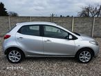 Mazda 2 - 16