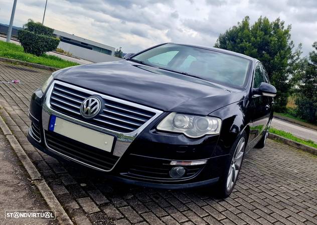 VW Passat 2.0 TDI Edition Highline DSG - 54