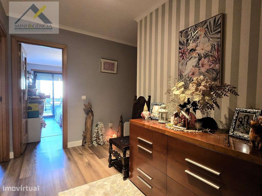 Apartamento T3 com parqueamanto na Quinta do Anjo-14