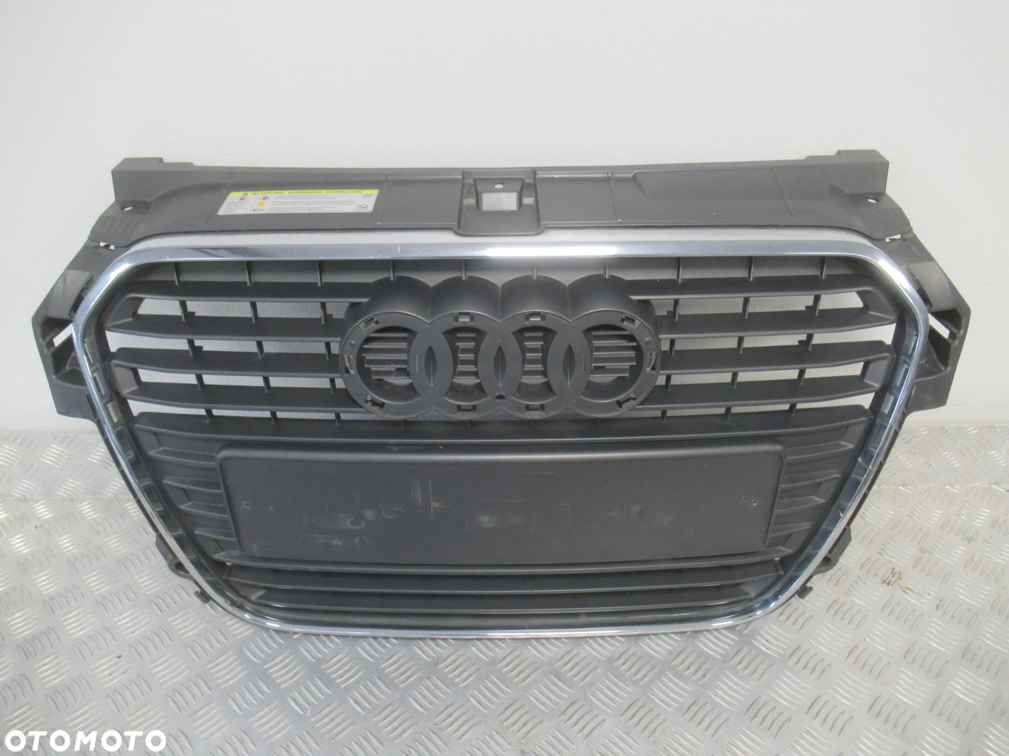 GRILL GRILL ATRAPA AUDI A1 8X0853651 2010-2014 - 2